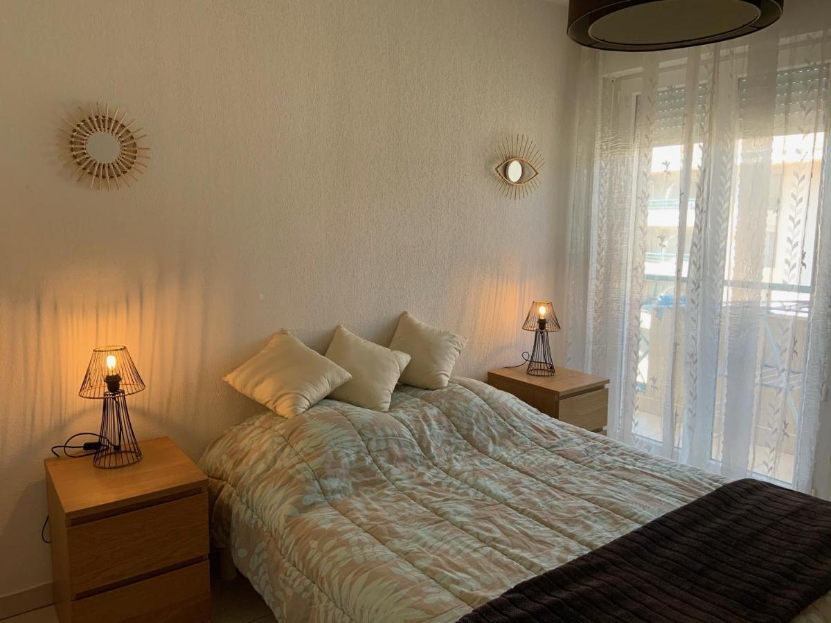Port Frejus - Le Romanee - Appartement Vue Mer - 2 Chambres Eksteriør billede
